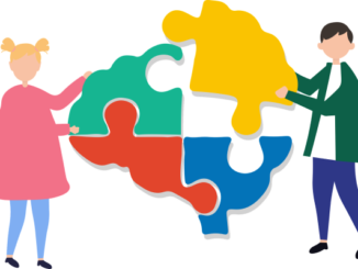 Na kolorowym rysunku dwójka dzieci trzymająca 4 kolorowe puzzle układajace się w mózg.